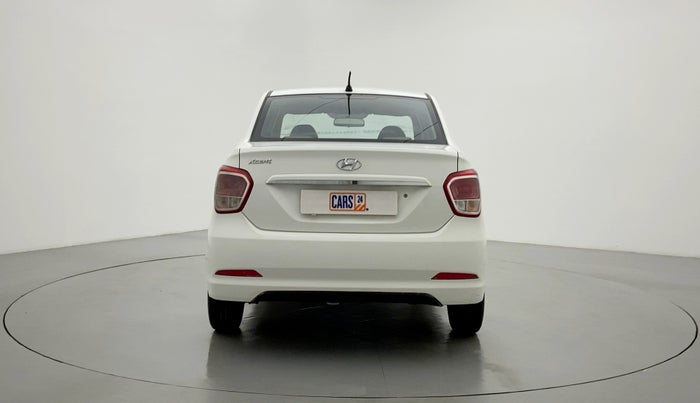 2014 Hyundai Xcent BASE 1.2, Petrol, Manual, 1,03,061 km, Back/Rear