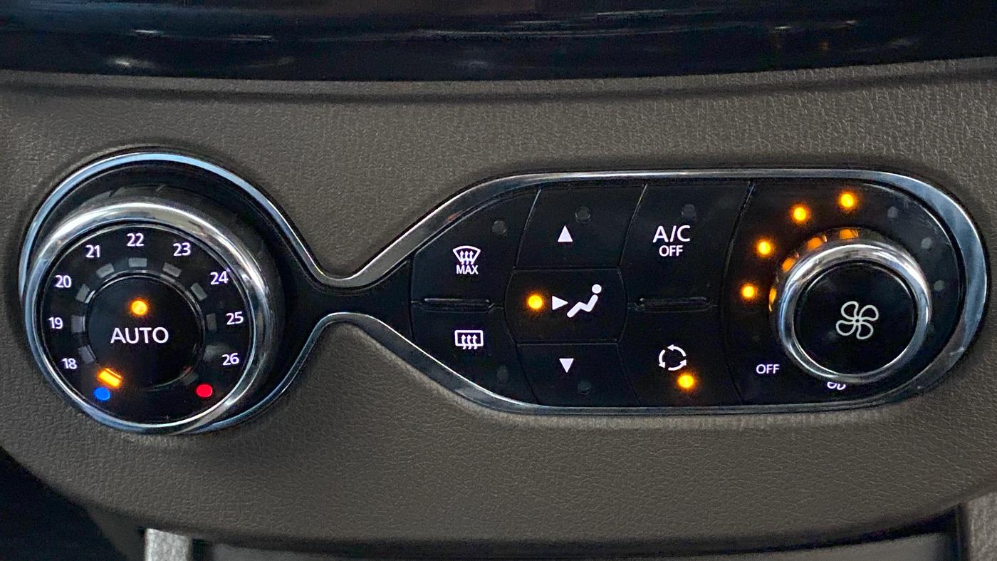 2017 Renault Duster RXZ AMT 110 PS, Diesel, Automatic, 44,505 km, Automatic Climate Control