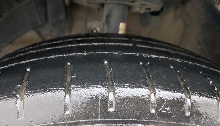 2020 Toyota Glanza G ISG, Petrol, Manual, 80,643 km, Left Front Tyre Tread