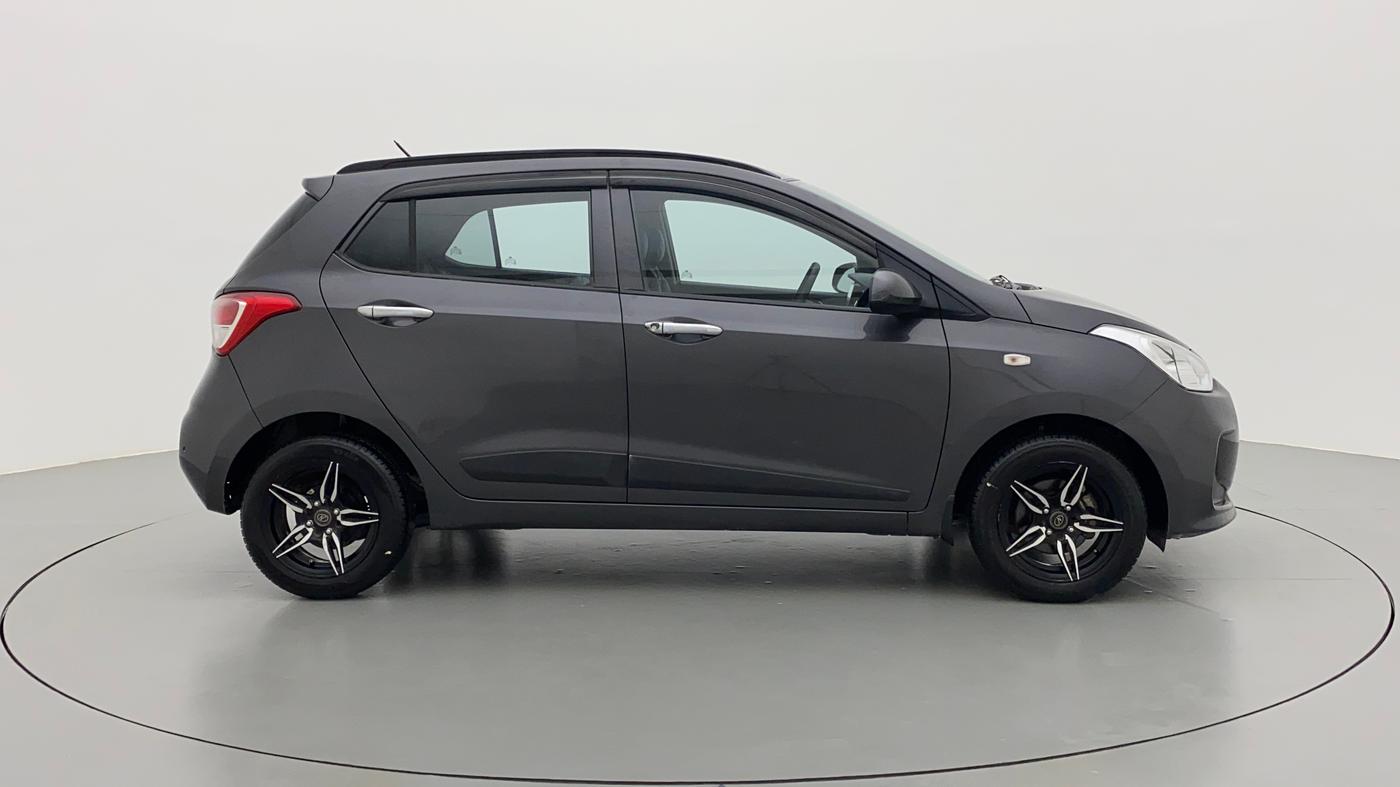 2020 Hyundai Grand i10 MAGNA 1.2 VTVT, Petrol, Manual, 4,677 km, Right Side View