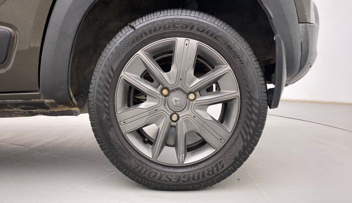 2020 Renault Kwid CLIMBER 1.0 (O), Petrol, Manual, 49,893 km, Left Rear Wheel