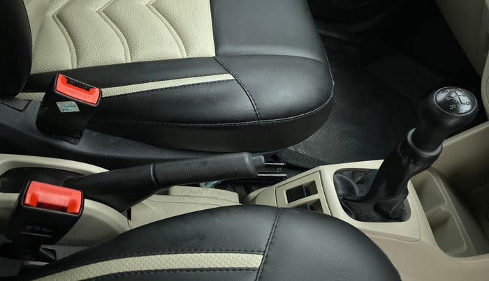 2020 Maruti Alto VXI, Petrol, Manual, 18,344 km, Gear Lever