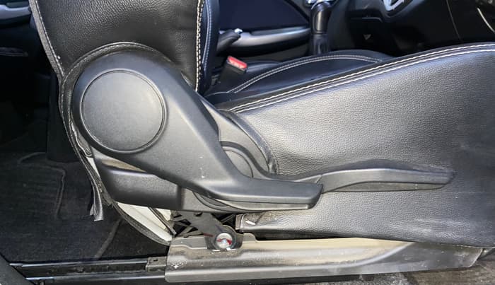 2020 Maruti Baleno ZETA PETROL 1.2, Petrol, Manual, 13,082 km, Driver Side Adjustment Panel