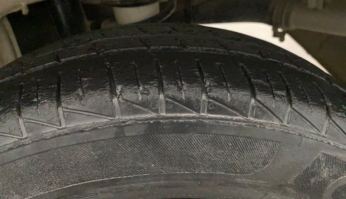 2020 Maruti Alto VXI, Petrol, Manual, 74,044 km, Left Rear Tyre Tread