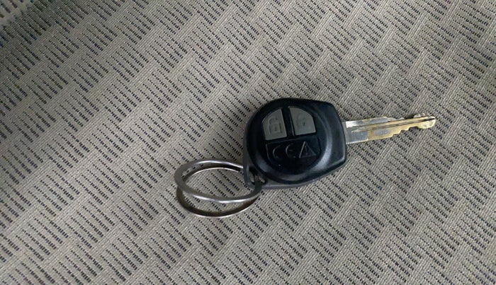 2020 Maruti Alto VXI, Petrol, Manual, 74,044 km, Key Close Up