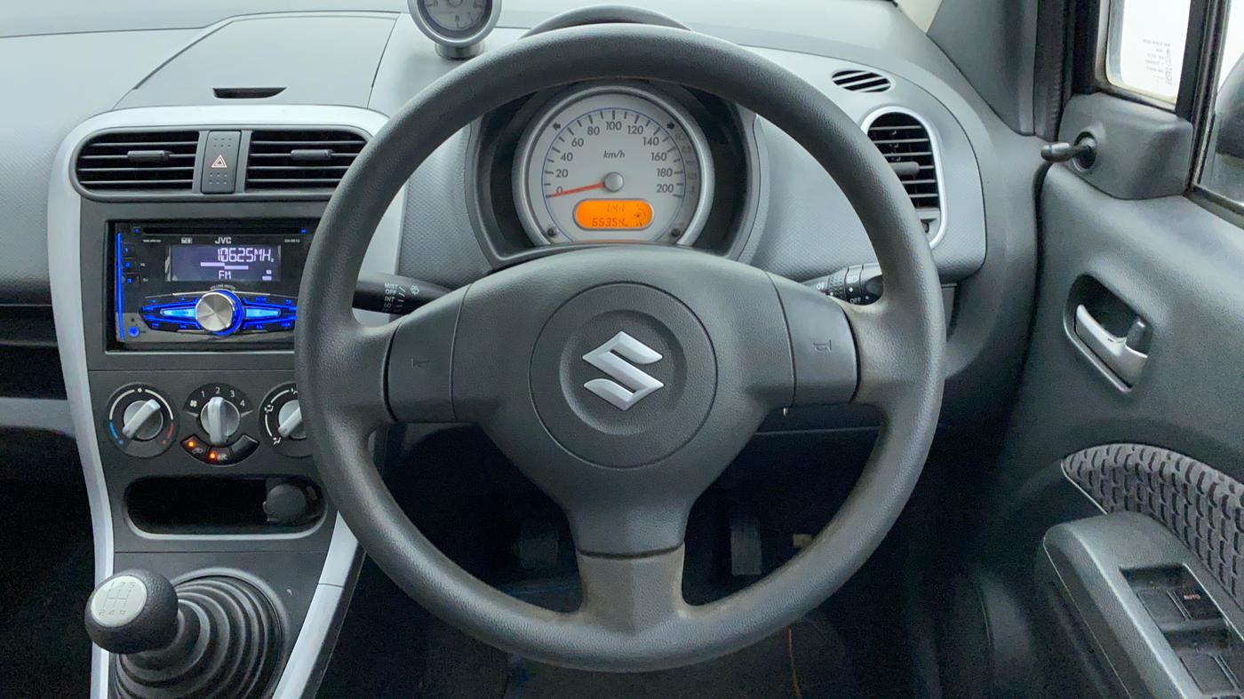 2014 Maruti Ritz VXI Elate Limited Edition, Petrol, Manual, 65,353 km, Steering Wheel Close Up