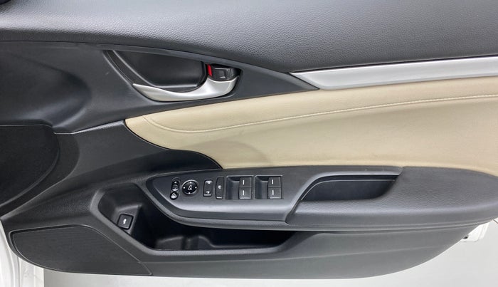 2019 Honda Civic 1.8L I-VTEC VX CVT, Petrol, Automatic, 9,957 km, Driver Side Door Panels Control