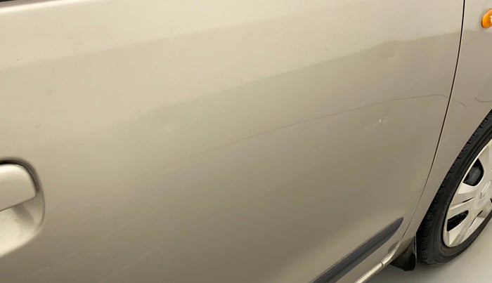 2013 Maruti Wagon R 1.0 VXI, Petrol, Manual, 33,996 km, Driver-side door - Slightly dented