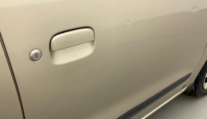 2013 Maruti Wagon R 1.0 VXI, Petrol, Manual, 33,996 km, Driver-side door - Minor scratches