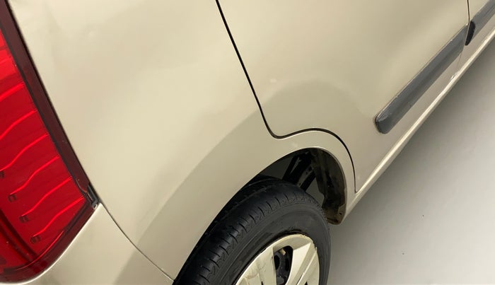 2013 Maruti Wagon R 1.0 VXI, Petrol, Manual, 33,996 km, Right quarter panel - Slightly dented