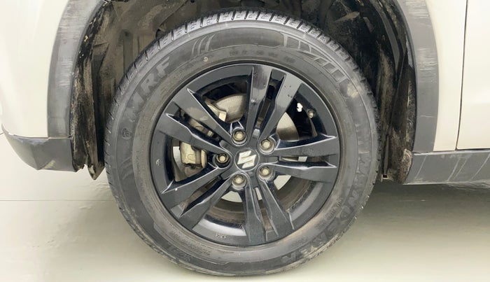 2019 Maruti Vitara Brezza ZDI AMT, Diesel, Automatic, 80,977 km, Left Front Wheel