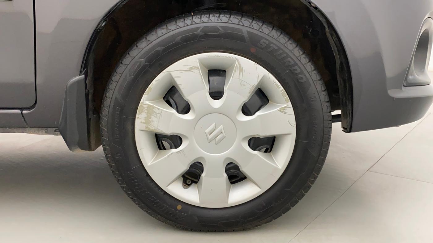 2019 Maruti Alto K10 VXI (O), Petrol, Manual, 41,396 km, Right Front Wheel