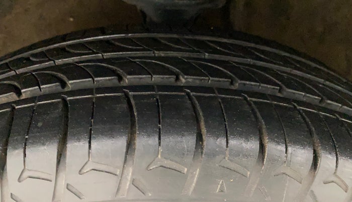 2019 Maruti Alto K10 VXI (O), Petrol, Manual, 41,396 km, Left Front Tyre Tread