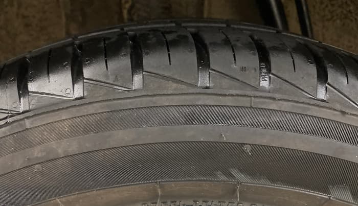 2024 Renault Kwid RXT 1.0, Petrol, Manual, 2,605 km, Right Rear Tyre Tread