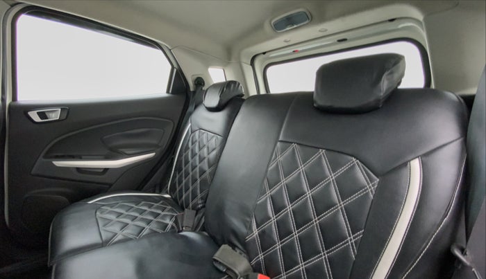2013 Ford Ecosport 1.5 TITANIUMTDCI OPT, Diesel, Manual, 81,227 km, Right Side Rear Door Cabin