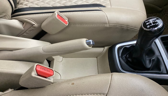 2017 Maruti Dzire VXI, Petrol, Manual, 67,756 km, Gear Lever