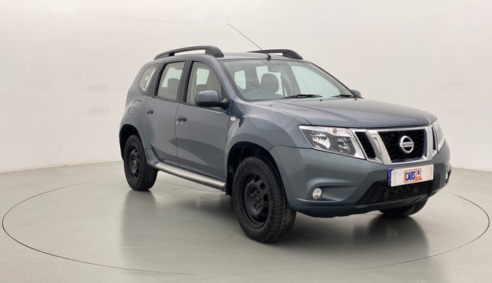 2016 Nissan Terrano XL P, Petrol, Manual, 19,844 km, Right Front Diagonal