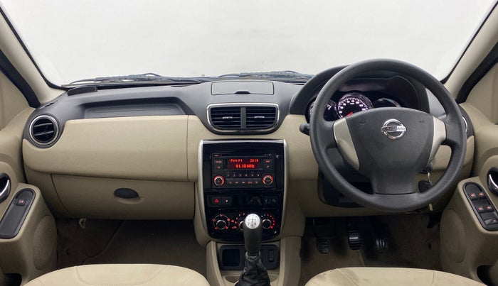 2016 Nissan Terrano XL P, Petrol, Manual, 19,844 km, Dashboard