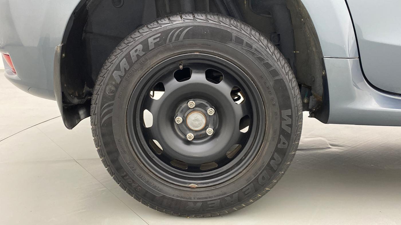 2016 Nissan Terrano XL P, Petrol, Manual, 19,844 km, Right Rear Wheel