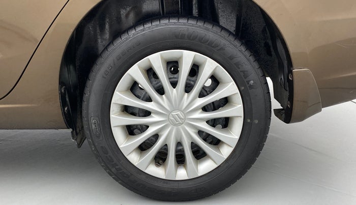 2016 Maruti Ciaz VXI, Petrol, Manual, 54,991 km, Left Rear Wheel