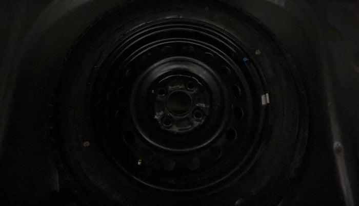 2019 Maruti New Wagon-R VXI (O) 1.2, Petrol, Manual, 17,624 km, Spare Tyre