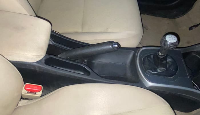 2019 Honda City 1.5L I-VTEC V MT, Petrol, Manual, 66,875 km, Gear Lever