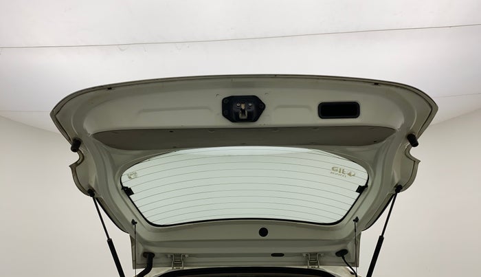 2016 Renault Pulse RXL PETROL, Petrol, Manual, 75,802 km, Boot Door Open