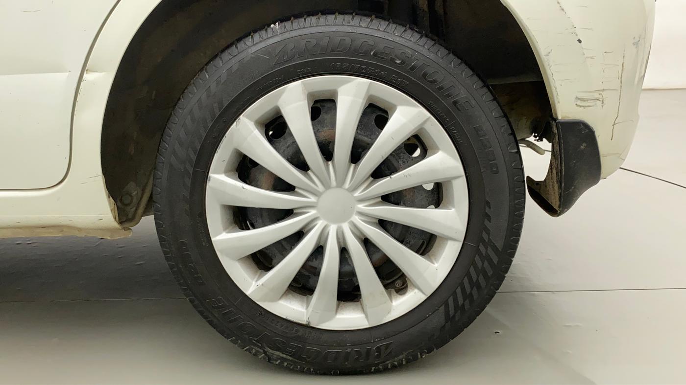 2016 Renault Pulse RXL PETROL, Petrol, Manual, 75,802 km, Left Rear Wheel