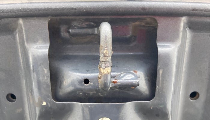 2019 Maruti Vitara Brezza ZDI AMT, Diesel, Automatic, 40,155 km, Bonnet (hood) - Slight discolouration