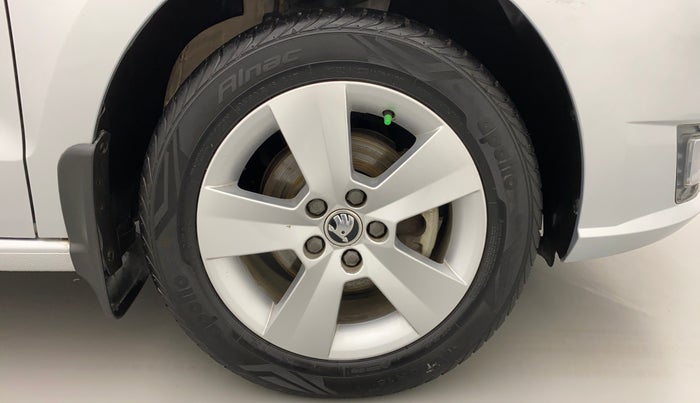 2019 Skoda Rapid AMBITION 1.6 MPFI MT, Petrol, Manual, 17,530 km, Right Front Wheel