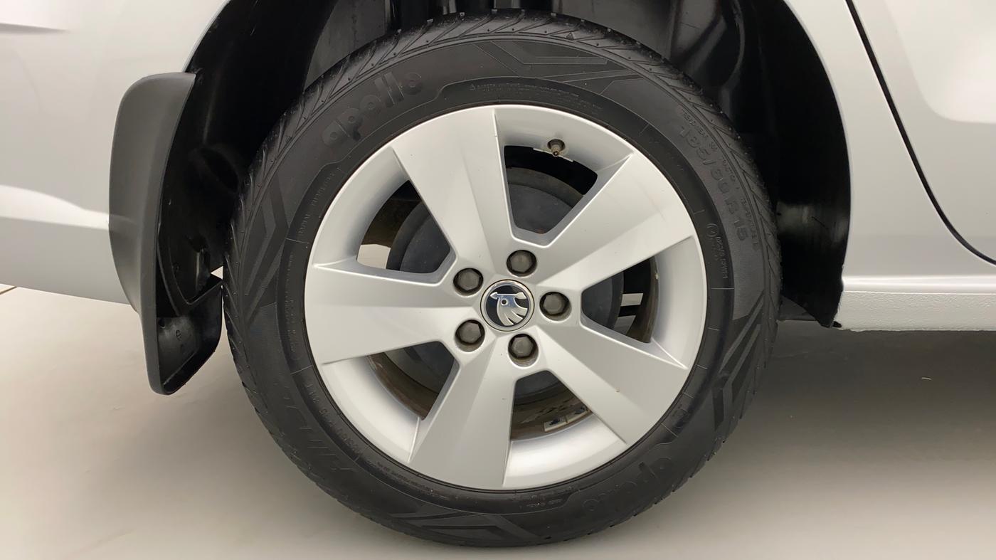 2019 Skoda Rapid AMBITION 1.6 MPFI MT, Petrol, Manual, 17,530 km, Right Rear Wheel