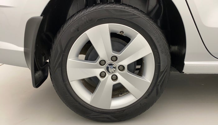 2019 Skoda Rapid AMBITION 1.6 MPFI MT, Petrol, Manual, 17,530 km, Right Rear Wheel