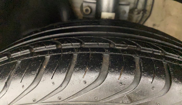 2019 Skoda Rapid AMBITION 1.6 MPFI MT, Petrol, Manual, 17,530 km, Left Front Tyre Tread