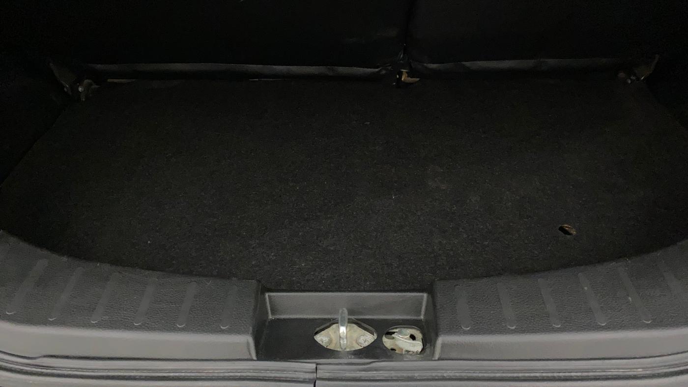 2017 Maruti Wagon R 1.0 VXI AMT, Petrol, Automatic, 51,539 km, Boot Inside