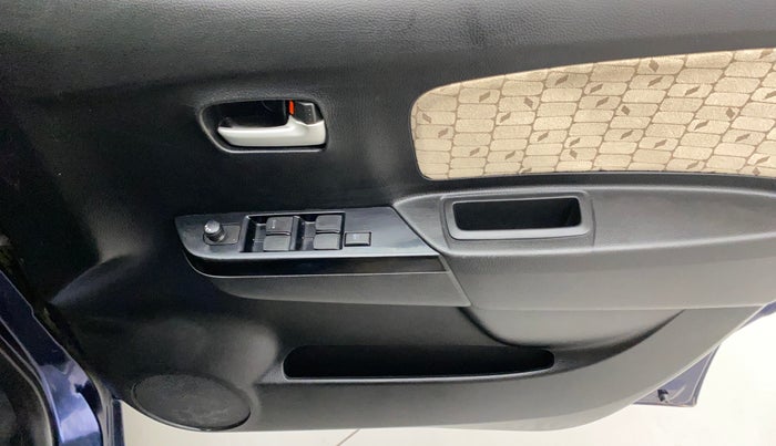 2017 Maruti Wagon R 1.0 VXI AMT, Petrol, Automatic, 51,539 km, Driver Side Door Panels Control