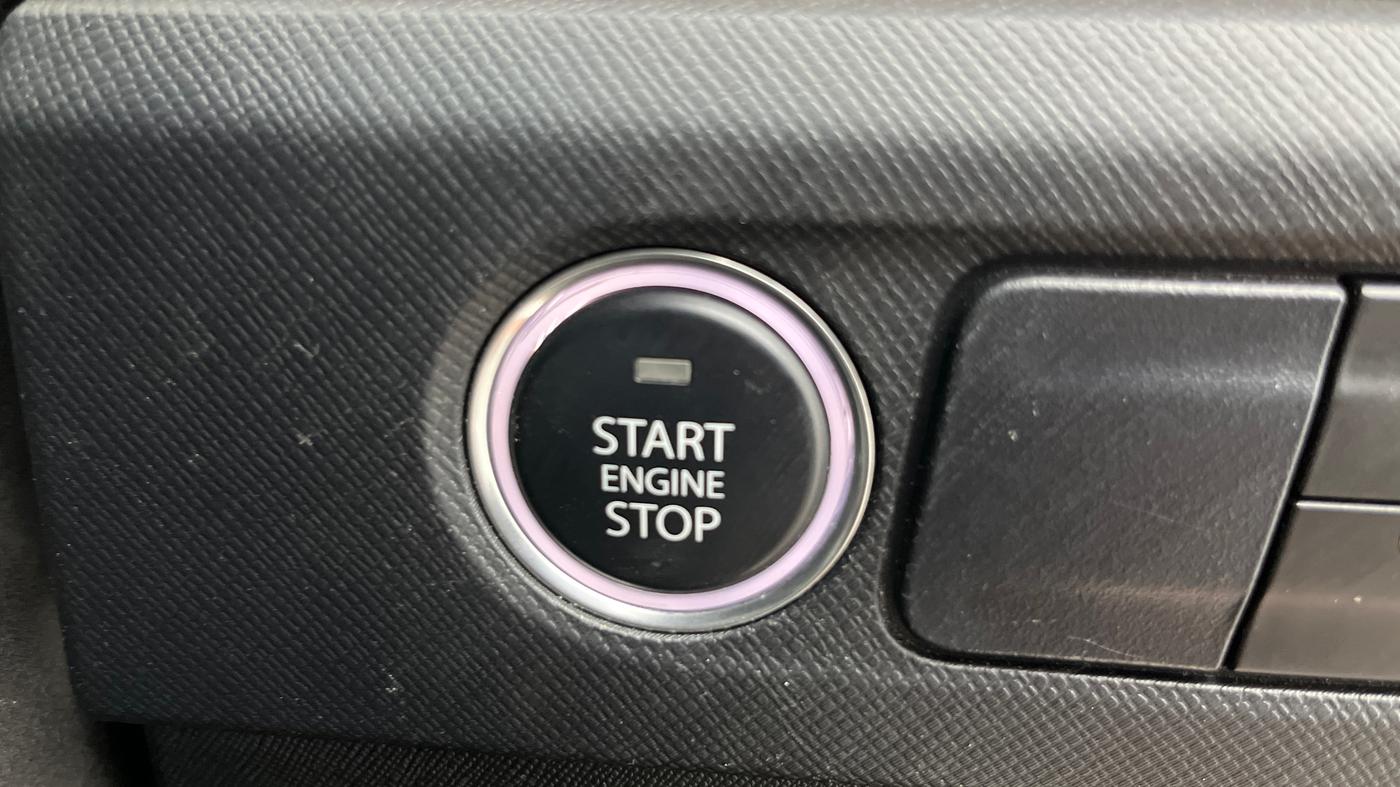 2021 Tata PUNCH CREATIVE AMT 1.2 RTN DUAL TONE, Petrol, Automatic, 15,752 km, Keyless Start/ Stop Button