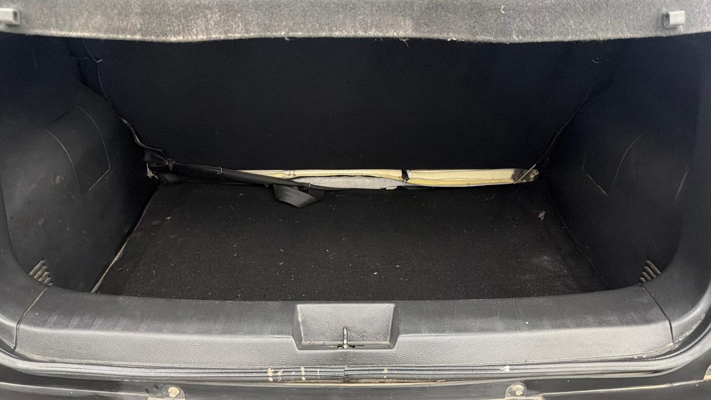 2022 Nissan MAGNITE XL, Petrol, Manual, 21,471 km, Boot Inside