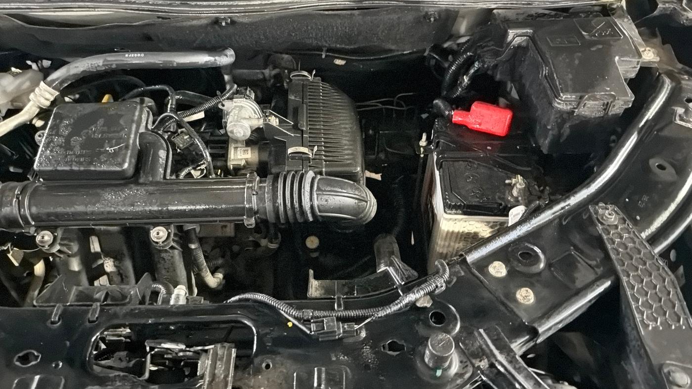 2022 Nissan MAGNITE XL, Petrol, Manual, 21,471 km, Engine View - Left