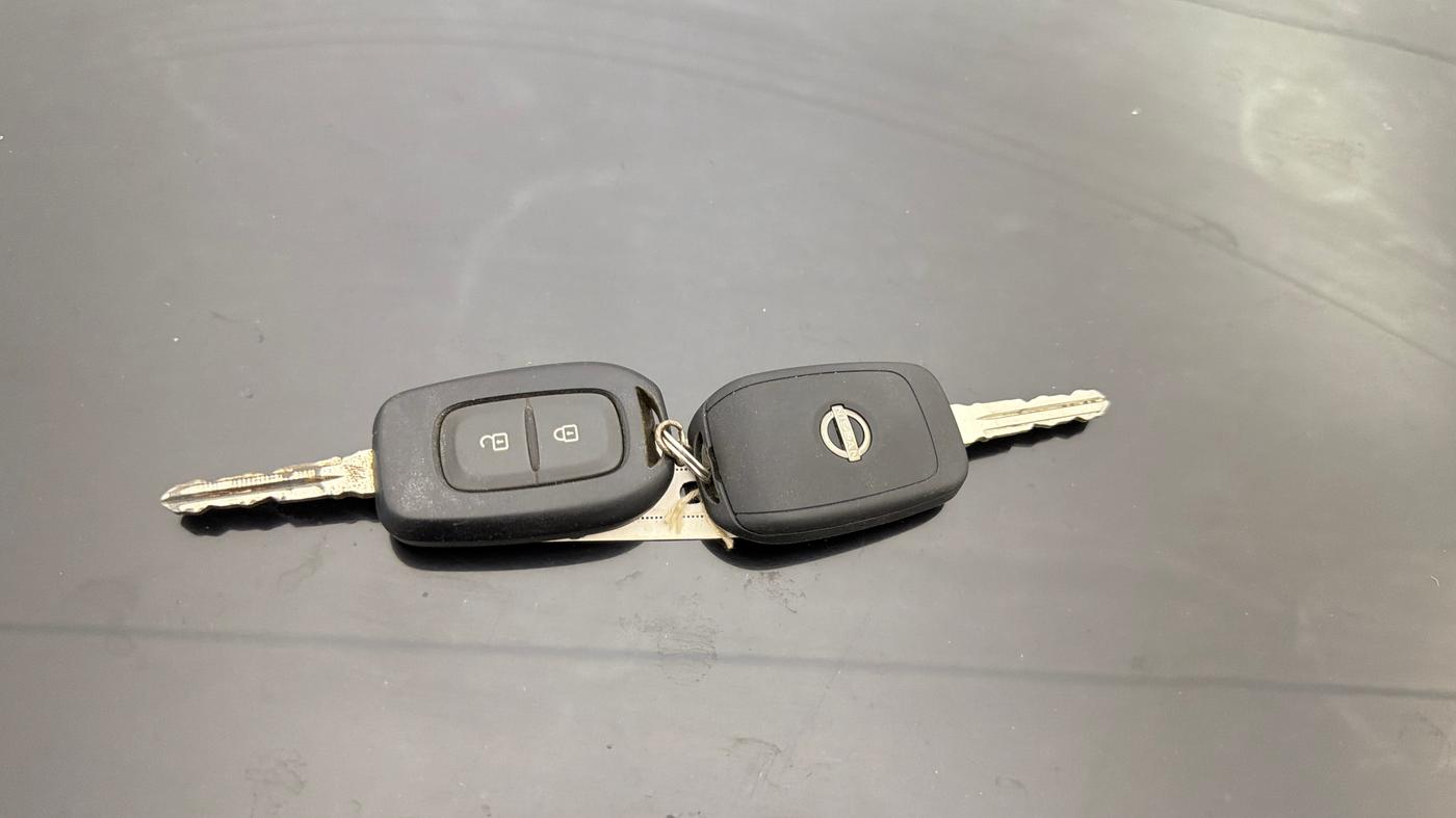 2022 Nissan MAGNITE XL, Petrol, Manual, 21,471 km, Key Close Up