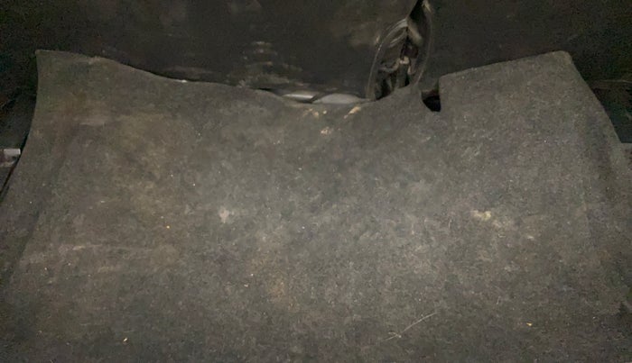 2017 Maruti Swift VDI ABS, Diesel, Manual, 84,402 km, Boot Inside