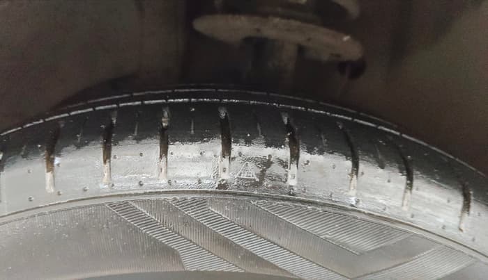 2019 Maruti Baleno ZETA CVT PETROL 1.2, Petrol, Automatic, 36,209 km, Left Front Tyre Tread