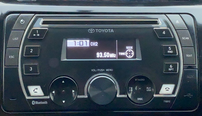 2014 Toyota Etios CROSS 1.5 V, Petrol, Manual, 80,847 km, Infotainment System