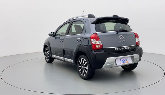 2014 Toyota Etios CROSS 1.5 V, Petrol, Manual, 80,847 km, Left Back Diagonal