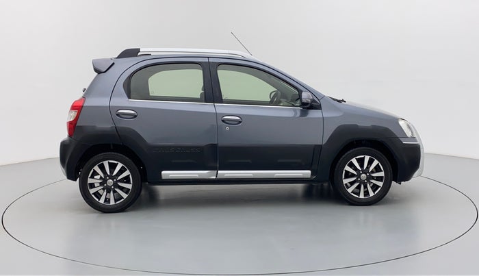 2014 Toyota Etios CROSS 1.5 V, Petrol, Manual, 80,847 km, Right Side View
