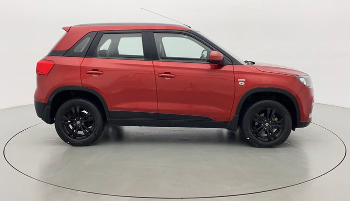 2019 Maruti Vitara Brezza ZDI AMT, Diesel, Automatic, 31,785 km, Right Side View