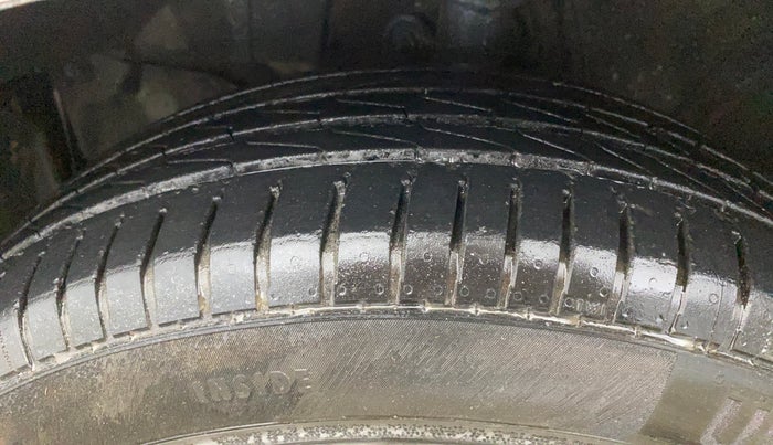 2014 Honda City 1.5L I-DTEC V, Diesel, Manual, 42,512 km, Left Front Tyre Tread