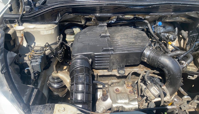 2015 Tata Zest XT PETROL, Petrol, Manual, 68,529 km, Engine View - Right