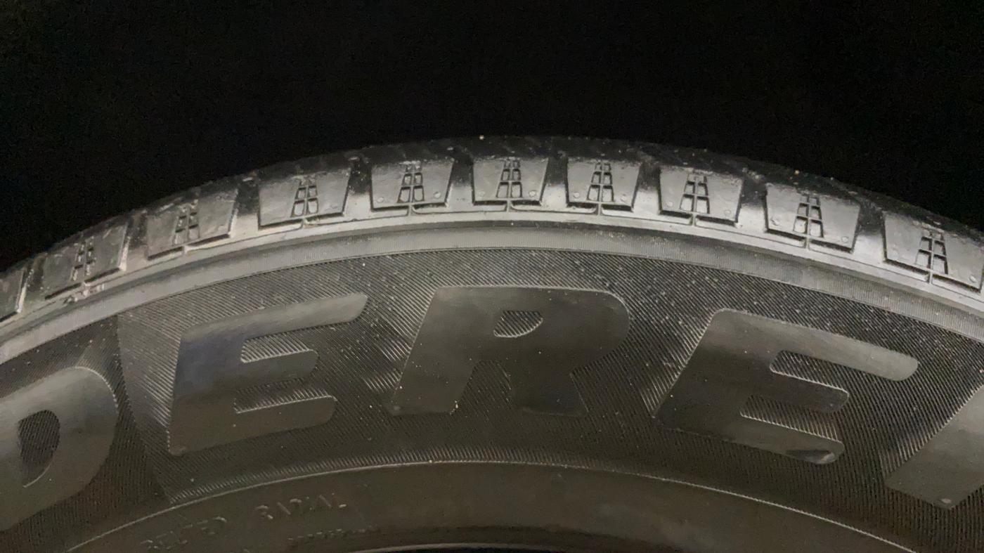 2023 Mahindra SCORPIO-N Z8 PETROL AT 7 STR, Petrol, Automatic, 82,364 km, Right Rear Tyre Tread