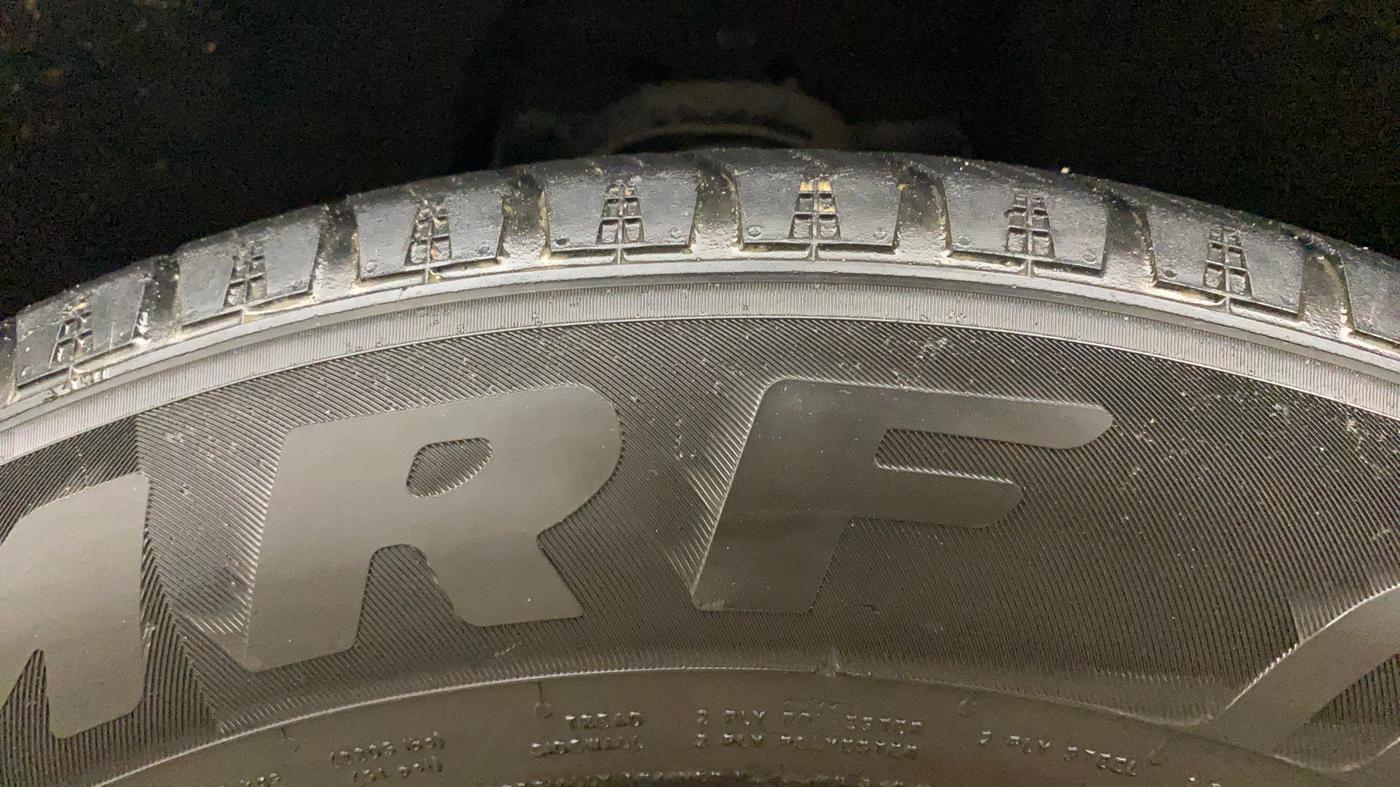 2023 Mahindra SCORPIO-N Z8 PETROL AT 7 STR, Petrol, Automatic, 82,364 km, Left Front Tyre Tread