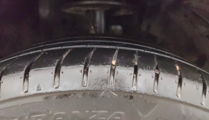 2024 Toyota Glanza V AMT, Petrol, Automatic, 1,00,247 km, Right Front Tyre Tread